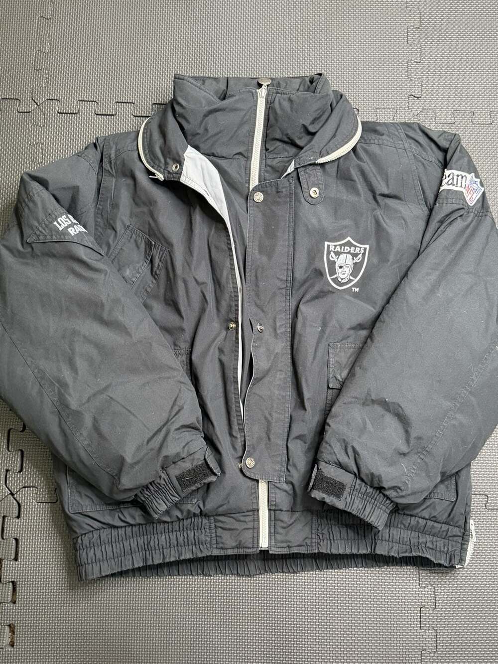 Triple Fat Goose Los Angeles Raiders Size L Black NFL Jacket